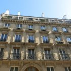 Location appartement meubléParis 75008