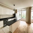Location appartement meubléParis 75008