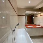 Location appartement meubléParis 75008