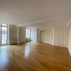 Location appartement Paris 75007